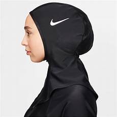 Nike Swim Hijab