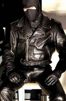 Leather Gloves & Mittens