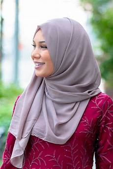Shimmer Hijab