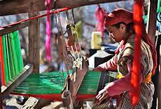 Woolen Gloves & Mittens